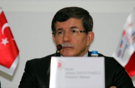 Davutoğlu: Suriye muhalefetinin yeniden yapılanma süreci tamamlandı