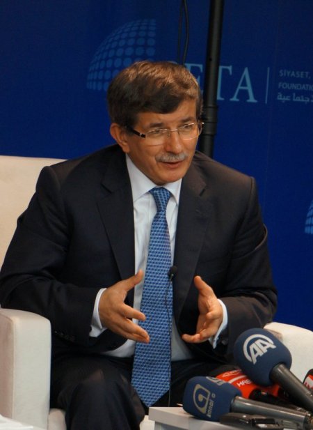 Davutoğlu: Tarihte birlik olan Türk ve Libya halkı gelecekte de birlikte olacak