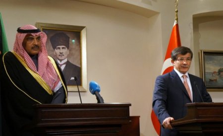 Davutoğlu: Terör saldırısından siyasi rant hesabı içine girilmemeli