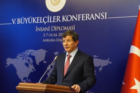 Davutoğlu: Terörün çözümü için hem bölgesel hem küresel çalışma mevcut
