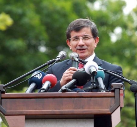 Davutoğlu: Türkiye Cumhuriyeti'ni cihan devleti haline getirmek boynumuzun borcu