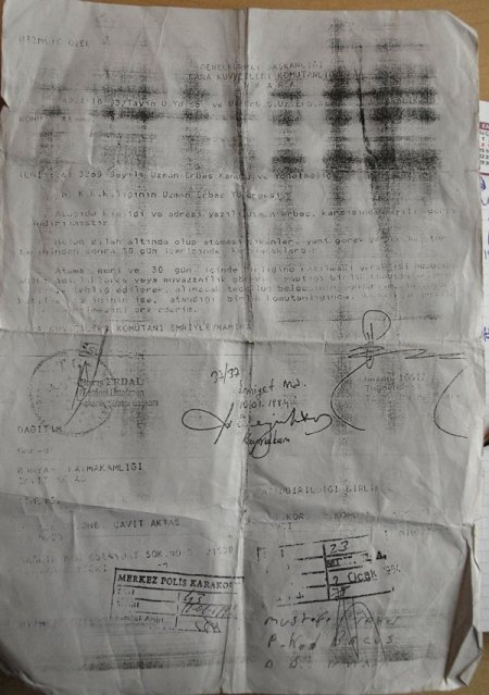 Defalarca çatışmaya giren uzman onbaşı, TSK'da görev yaptığını ispatlayamıyor