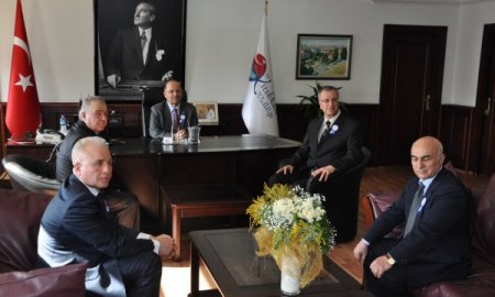 Defterdar Erkınay'dan, Vali Kolat'a ziyaret