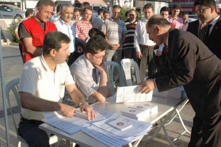 DEKDER üyeleri kan bağışında bulundu