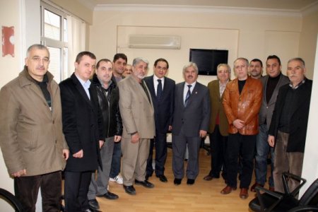 Demir: Biz ekmeği öpüp baş üstüne koyan bir milletiz