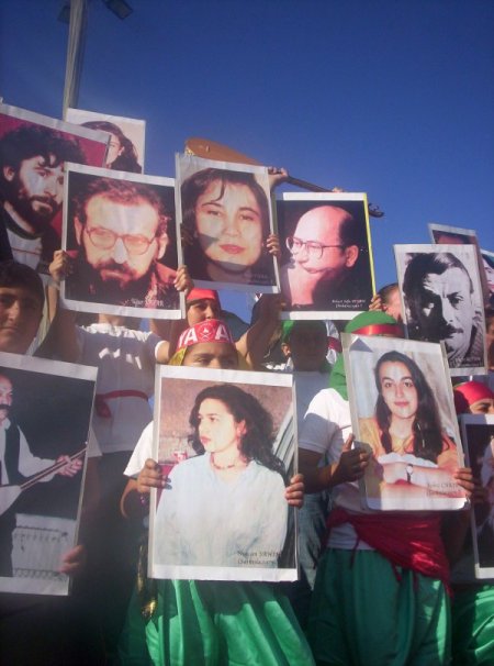 "Demirel Ve Çiller, Madımak Katliamından Yargılansın"