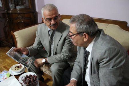 Demirtaş, kutsal topraklardan dönen 100 hacıya 'hoşgeldin' diyecek