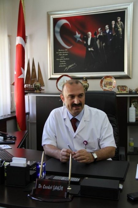 Demirtaş, sağlıkçılarla biraraya geldi