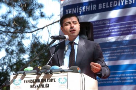 Demirtaş: Devlet, doğal olarak silah bırakmaz