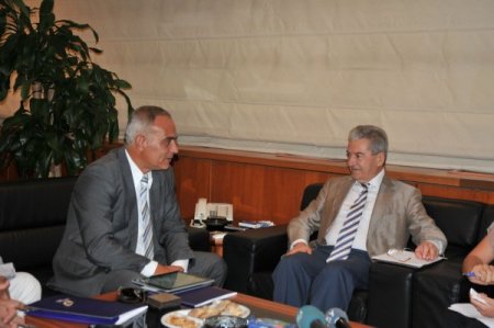 Demirtaş: Fuara Yunan heyeti akını var