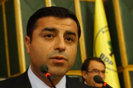 Demirtaş: Kendi Kürtleri ile barışan bir Türkiye, bölgesel aktöre dönüşebilir
