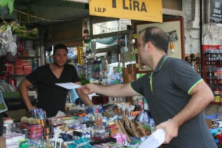 Demokrasi Otobüsü İzmir'de Anayasa Değişikliğini Anlattı