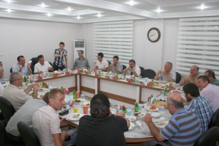 Demokrasi Platformu, Gazetecileri İftarda Buluşturdu