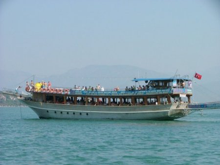 Denetim Yapılmayınca Tur Fiyatları 10 Metrede Bir Değişiyor