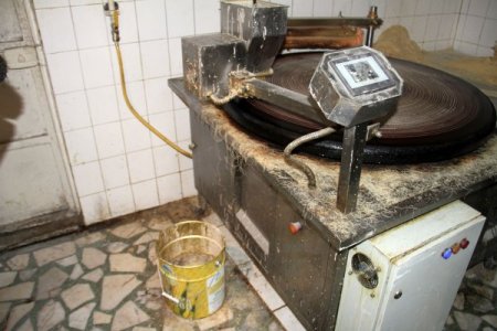 Denetime çıkan zabıtayı böcekler karşıladı (Özel)