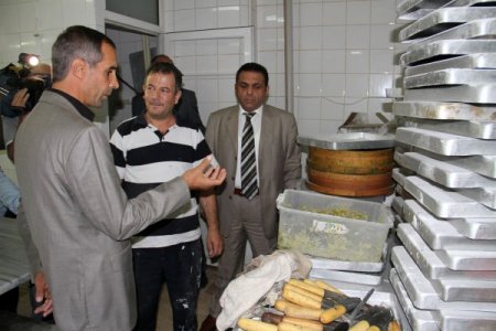 Denetime çıkan zabıtayı böcekler karşıladı (Özel)