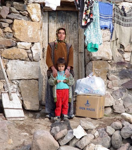 Deniz Feneri Derneği, Ege Bölgesi'nde 352 Aile Kurban Eti Dağıttı