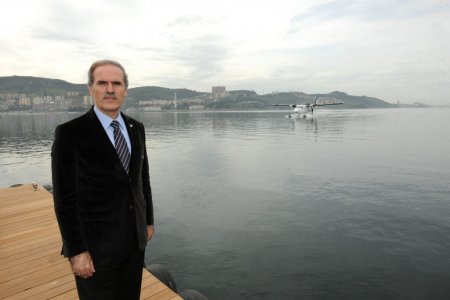 Deniz kuşu Gemlik'ten havalandı