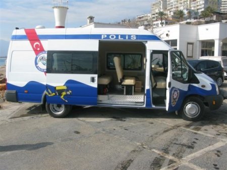 Deniz Polisine Özel Donanımlı Araç Tahsis Edildi