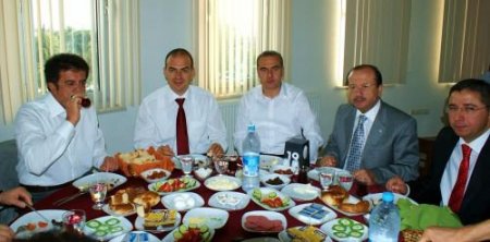 Denizli Belediye Başkanı Zeybekçi: Oyumuz Arttı Ama 'evet' Çoğunluğunu Yakalayamamanın Burukluğu Var