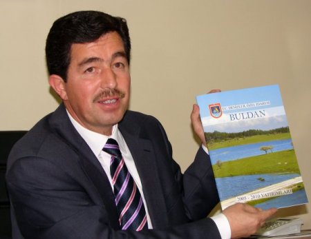 Denizli İl Özel İdaresi Yatırımlarını Bilgisayarla Takip Ediyor