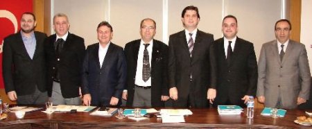 Denizli Tekstil Ve Konfeksiyon İhracatı Yüzde 9,6 Arttı