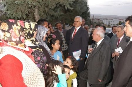 Denizli Valisi Erkmen, Kenar Mahallerinin Problemlerini Yerinde Takip Ediyor