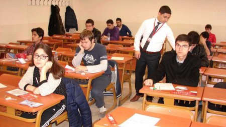 Denizli’de 4 bin öğrenci Körfez’in YGS provasına katıldı