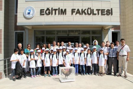 Denizli'de 'Çevre dedektifi horoz iş başında' projesi başladı