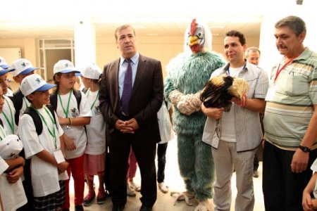 Denizli'de 'Çevre dedektifi horoz iş başında' projesi başladı