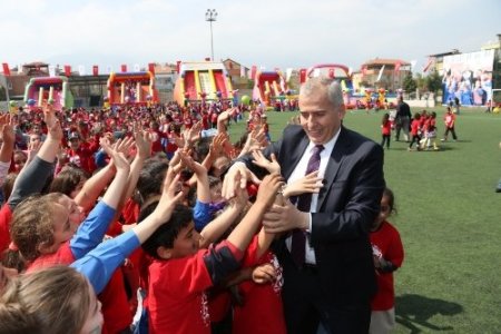 Denizli’de Çocuk Şenliği