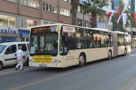 Denizli’de metrobüsler sefere başladı