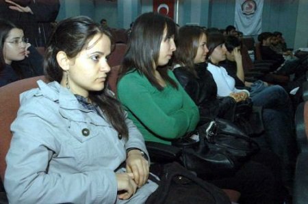 Denizli'de Üniversiteliler, Dershaneye Gidemeyenlere Kurs Verecek
