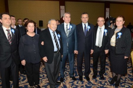 Denizli’de vergi rekortmenleri ödüllendirildi