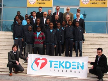 Denizli'deki Yabancı Öğrencileri Özel Tekden Hastanesi Tedavi Edecek