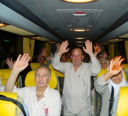 Denizli'den ilk hac kafilesi dualarla uğurlandı