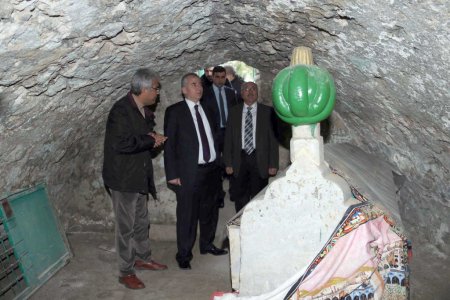 Denizli’nin Türk dönemi, tarihî mezarlıkta günyüzüne çıkıyor