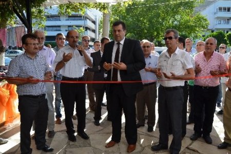 Denizyıldızı Derneği kermesine görkemli açılış