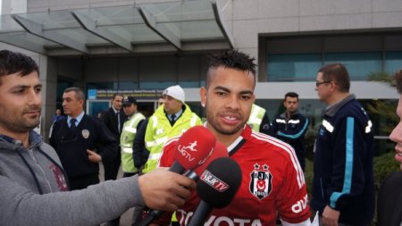 Dentinho: Çok mutluyum