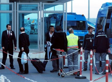 Dentinho İstanbul’da