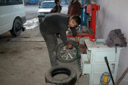 Depolama sorununu lastik emanetçiliği uygulaması ile çözdüler