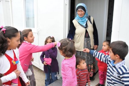Depremzedeler, Kurban Bayramı'nı yeni evlerinde geçiriyor