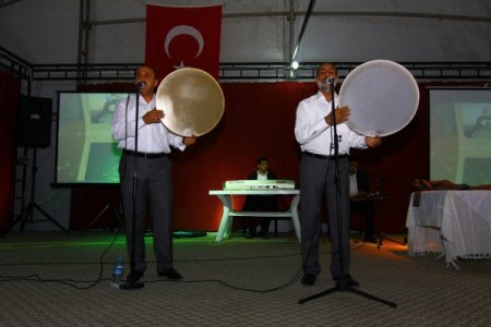 Depremzedeler, Regaib Kandili'ni Grup Tillo İle Kutladı
