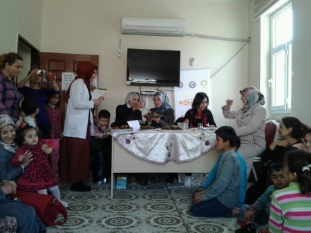 Derik Kadın Kültür Merkezi'nde yemek yarışması