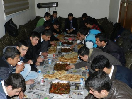 Derik Kaymakamı Demirci, geçlerle buluştu