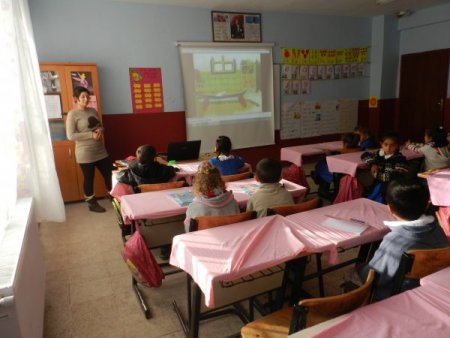 Derik'teki ilköğretim okulu, Japon hibesi ile hayat buldu