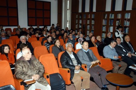 Dernek Yöneticilerine Eğitim Seminerleri Verildi