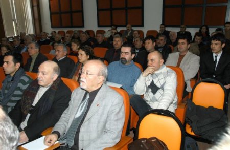 Dernek Yöneticilerine Eğitim Seminerleri Verildi