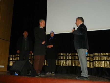 Ders çalışma sonrası izlenen televizyon her şeyi alıp götürüyor