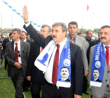 Destici: Emniyet Müdüründen önce Ensarioğluna bakmak lazım